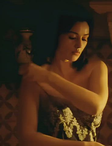 Monica Belluci is 58 years old today : video clip