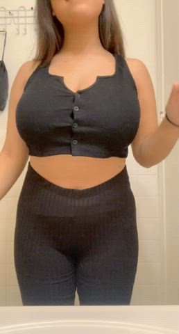 Curvy cutie and all natural : video clip
