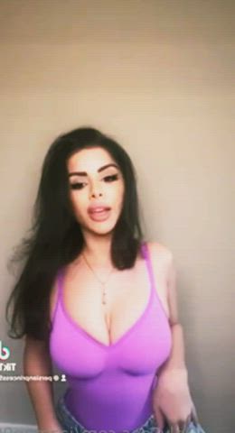 Amazing body with perfect big natural tits 🍈💯💦 : video clip