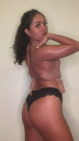 Is there any chance that you'd fuck a thick asian like me ? : video clip