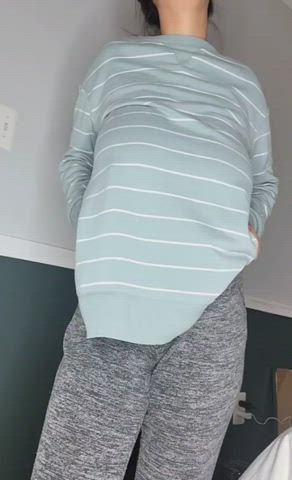 Mom boobs are just different 😅 : video clip