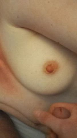 Glaze my tits : video clip