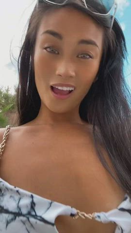 Your cutie babe is looking for a hard cock to sit on : video clip