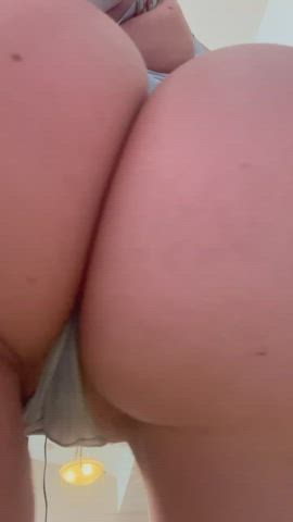 Your POV right before I invite you to eat my extra thick ass : video clip