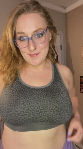 You watching my tits bounce to freedom : video clip