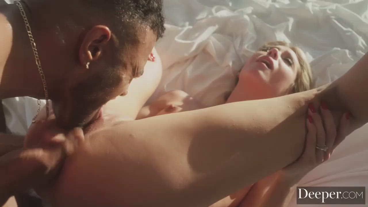 Avery Cristy is so fucking Hot : video clip