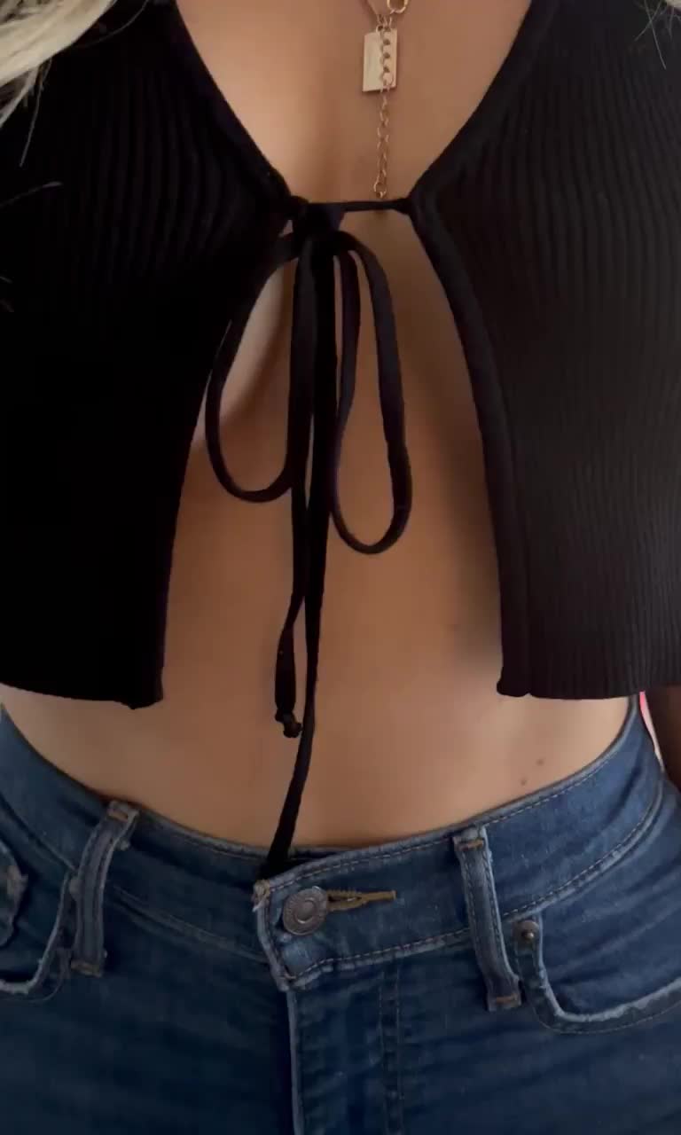 I should take my jeans off too : video clip