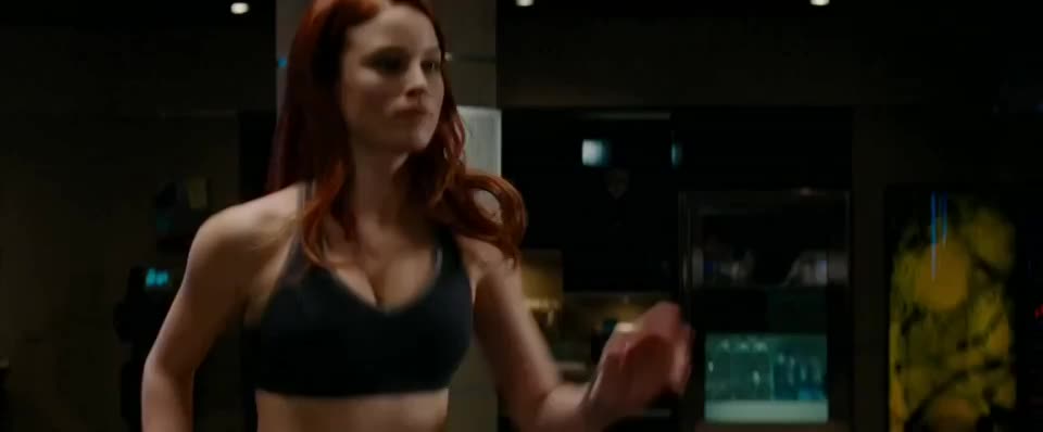 Rachel Nichols in "GI Joe: Rise Of Cobra" (2009) : video clip