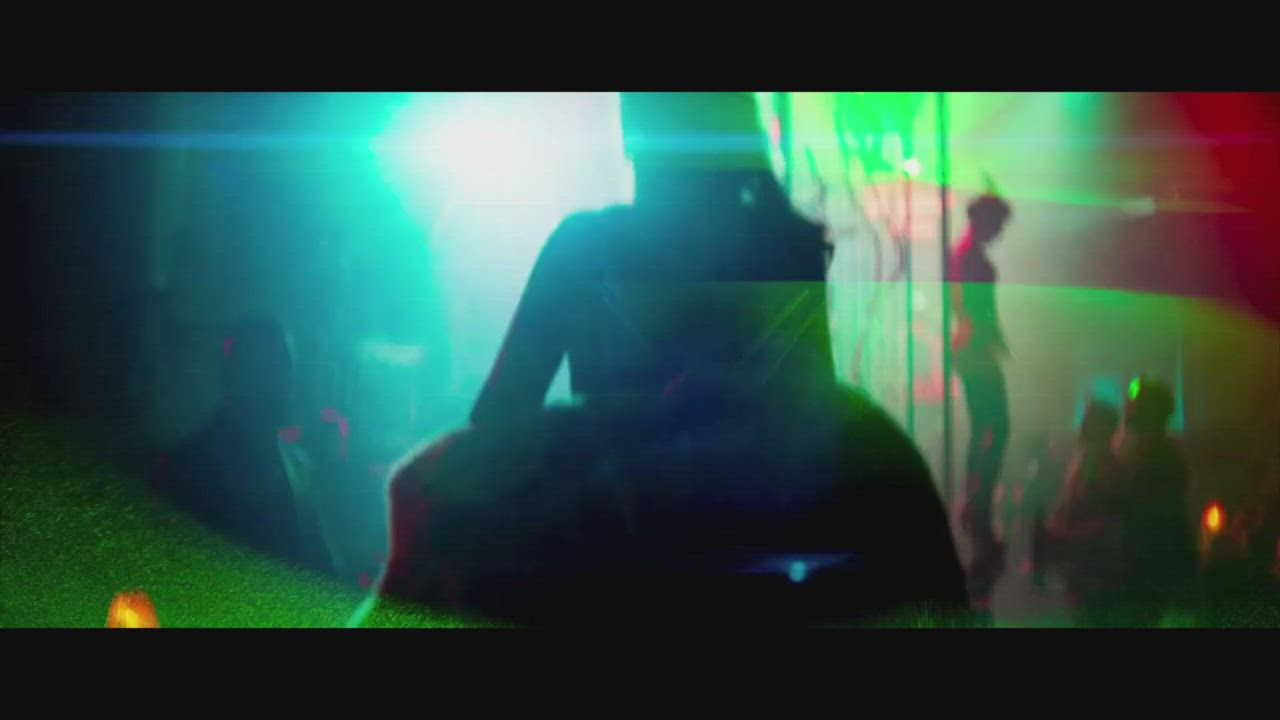 Stripper Margot Robbie would be such a money drainer : video clip