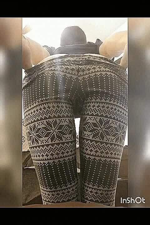 Big-lipped lady...happy hump day : video clip
