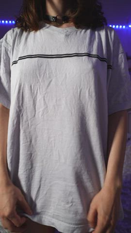 I'm the girlfriend who'll steal your oversized shirts <3 : video clip