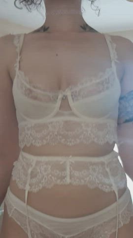 Titty drop but in slow motion (; : video clip