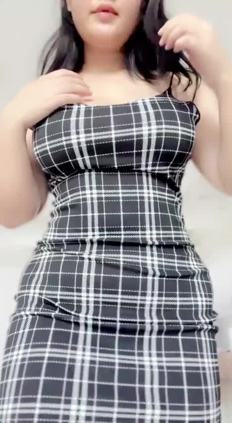 Would you say I am curvy asian? 🥰 : video clip