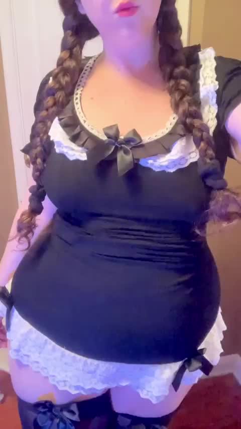 my chubby pussy is super cute : video clip