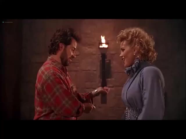 Kiara Hunter in “Bordello of Blood” (1996) : video clip