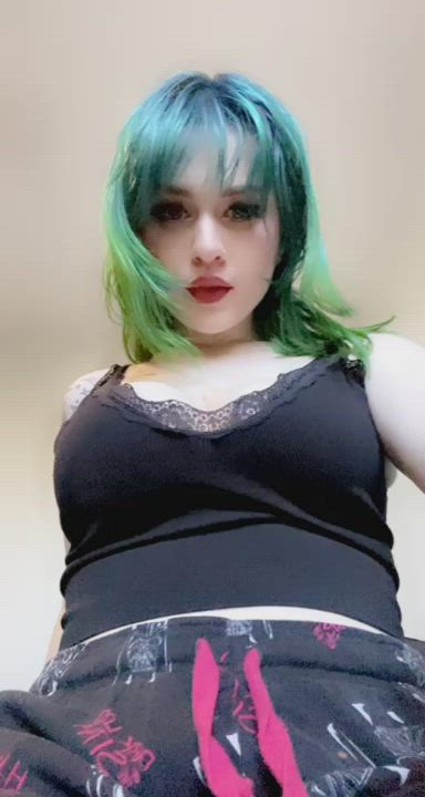 Do you think I fuck on the first date (; : video clip