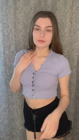 Is my body a girlfriend or a fuckdoll material? : video clip