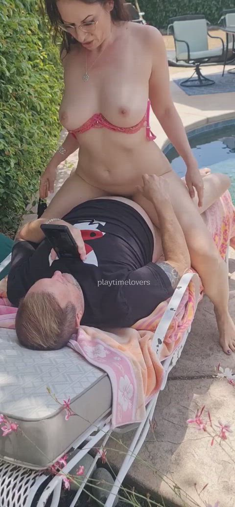 I make sure I get every last drop of cum out of his cock when I use my pussy to milk it like this : video clip