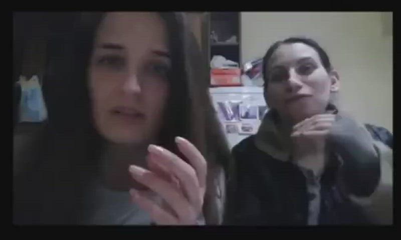 Her friend did not expect that : video clip