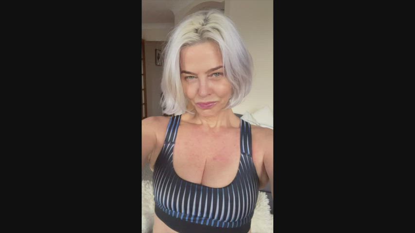 3 kids with all natural boobs. Are there men that still like natural? : video clip