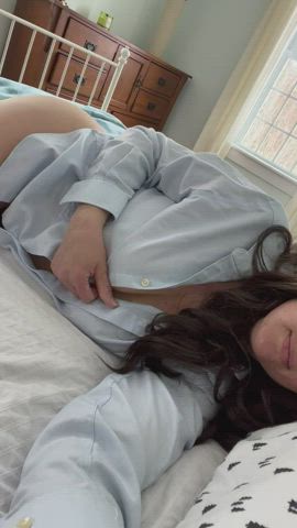 🛌 35 yo MILF waking up! Can you imagine waking up next to me?!🔥 : video clip