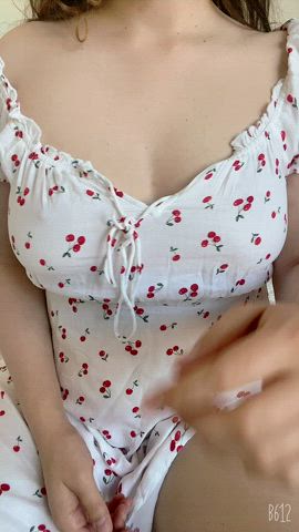 Let me convince you to fill me with cum : video clip