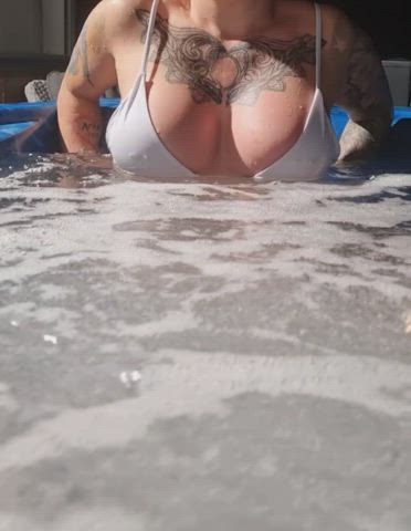 I was told this is a clothes free zone [gif] : video clip