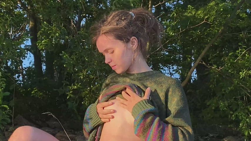 doing it in nature turns me on so much : video clip