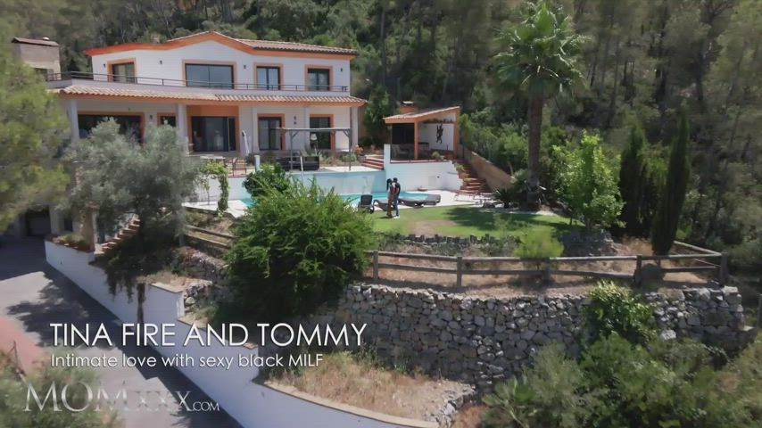 Tina Fire - Intimate love with sexy black MILF : video clip