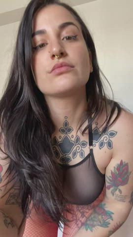 See through clothing for curves appreciation : video clip