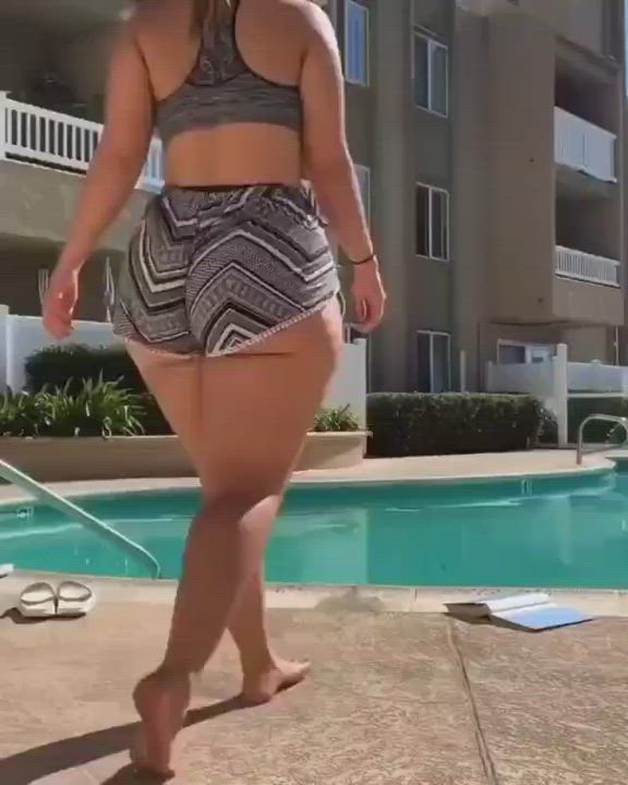 Bottom Heavy : video clip