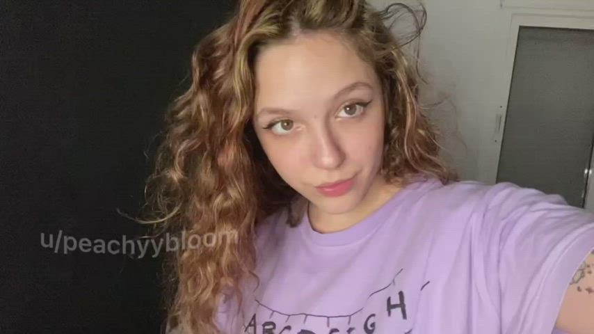I just need a good titty sucking… any volunteers? : video clip