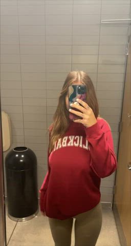 Bathroom Flash : video clip
