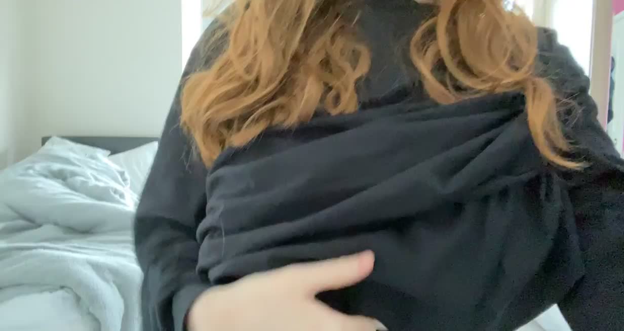 hope u enjoy a lil titty drop : video clip