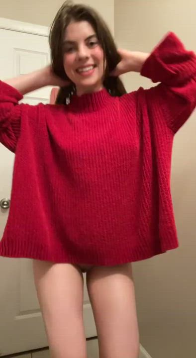my boobs are small but smile is big : video clip