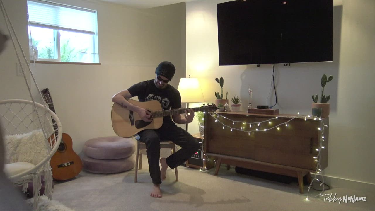 It ain't easy! [oc] : video clip