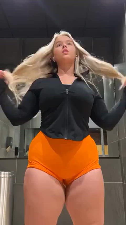 When I see an ass like this I think of my horse hung bud 😂 : video clip