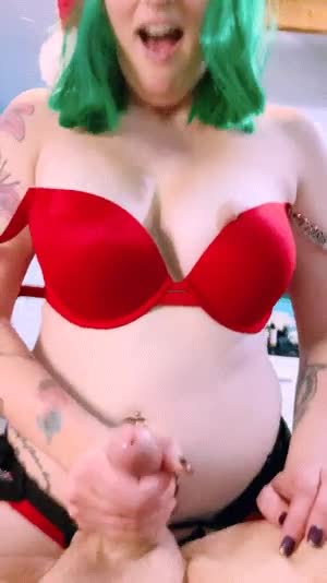 Gave him the full service hehe, made such a mess : video clip