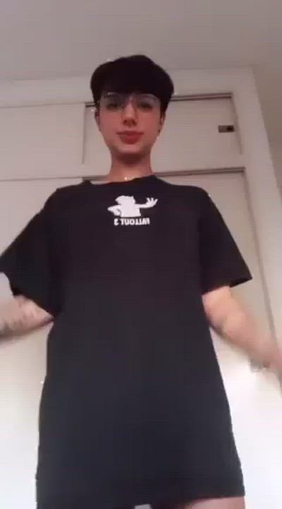Do you like what you see? :P : video clip