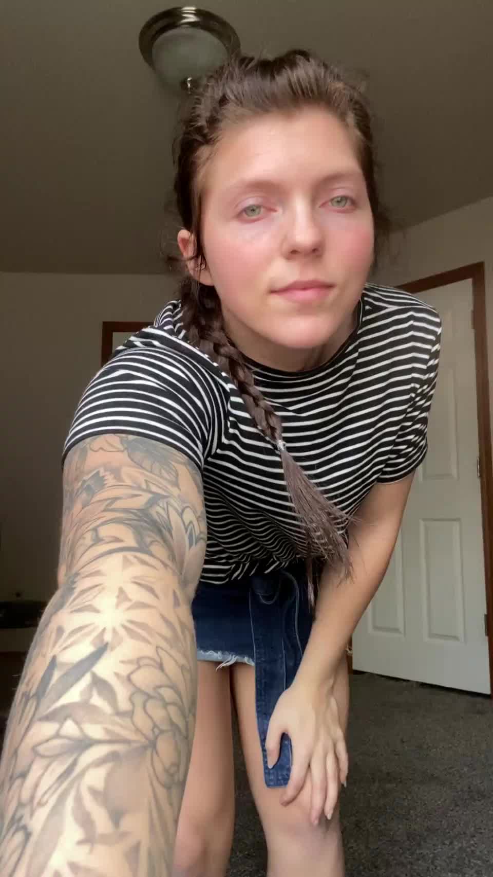I need to be filled : video clip