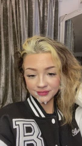 Do I look pretty with a cum face? 😜 : video clip