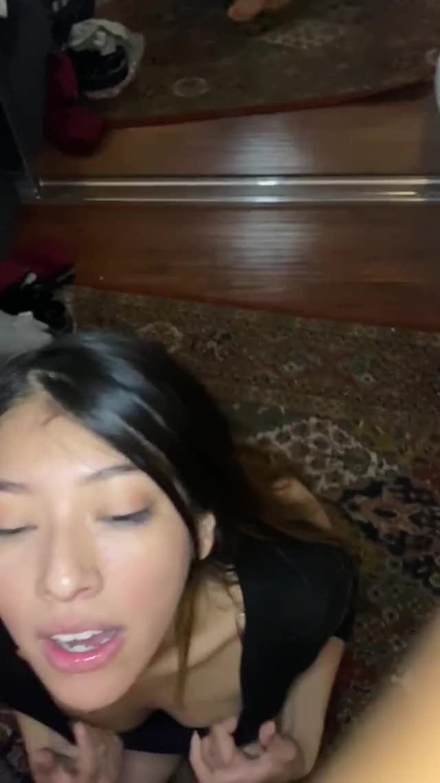 I want to be your favorite cum dump : video clip