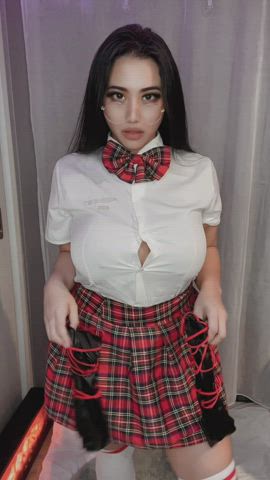I hope you like juicy asians : video clip