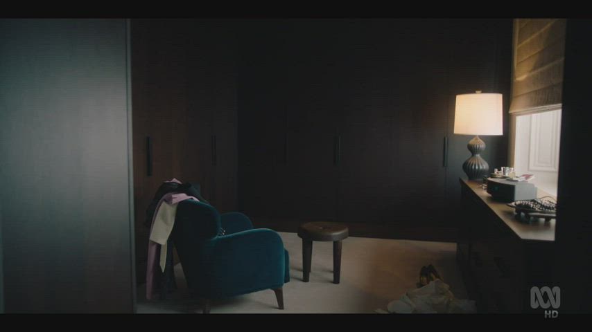 Rachel Griffiths : video clip