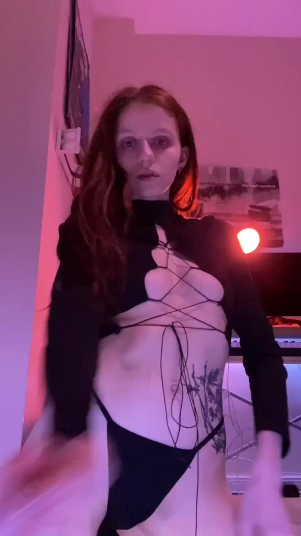 21yo, 4`11ft tall, 100lbs, redheaded cumslut with a bubble boobs! anyone want to play with me? : video clip