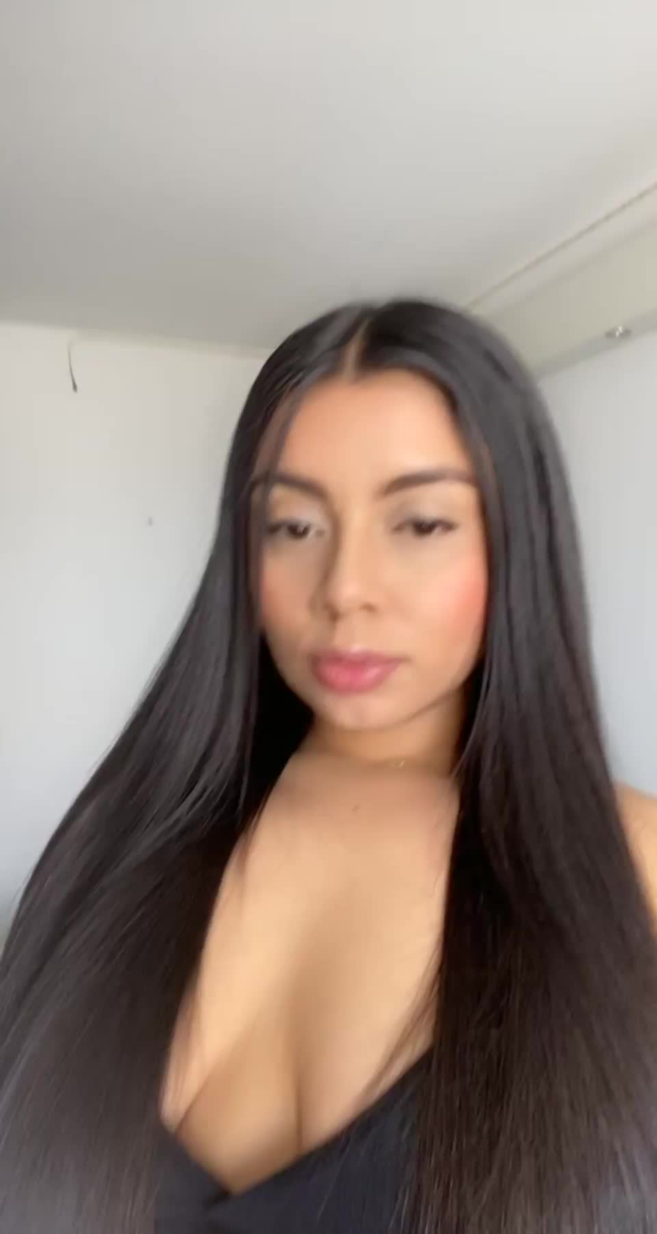 Would you pick me to work together on a school project?😘 : video clip