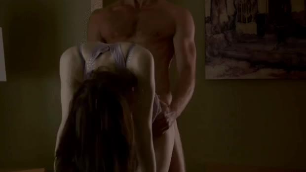 Alexandra Daddario's big tits jiggling as shes fucked on all fours : video clip