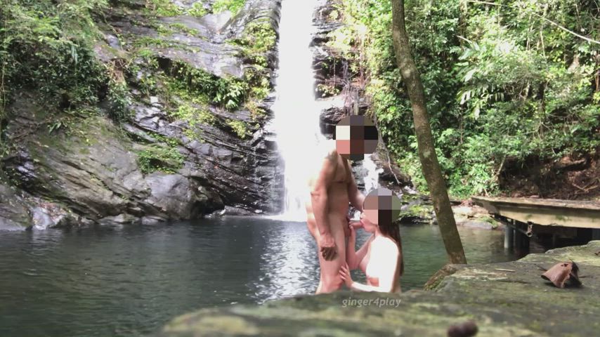 Public park blowjobs turn me on [GIF] : video clip