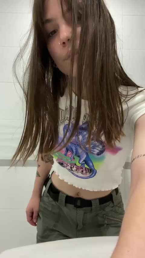 I love to crush my 18 year old, elastic boobs : video clip
