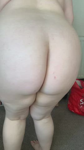 Can you handle my fat ass? : video clip